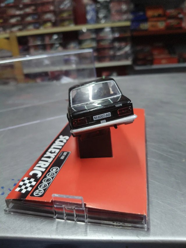 Scalextric Seat 1430 Taxi Madrid 124
