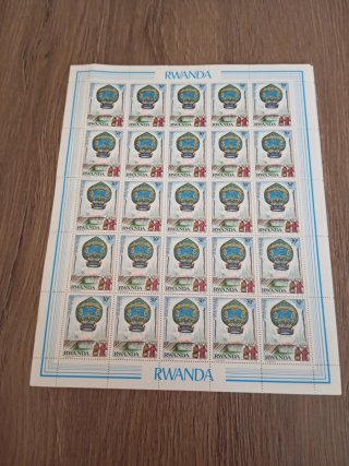Lote Sellos Correos Rwanda 30c