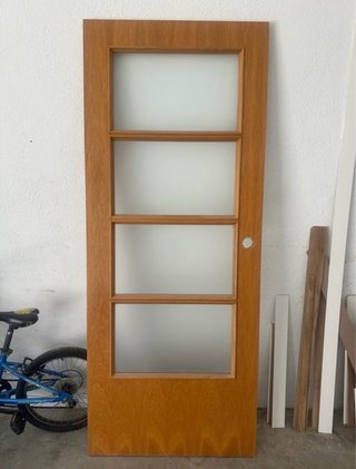 Puerta madera interior con cristal