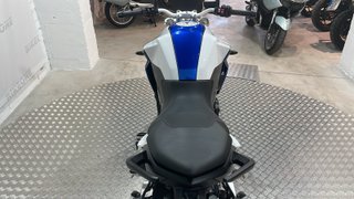 BMW F 900 R - 2023 - 20.643 km