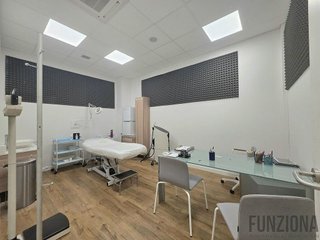 Local comercial en alquiler en Zona de Plaza de Barcelos en Pontevedra