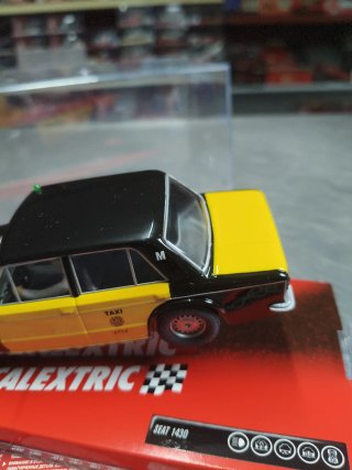 Scalextric Seat 1430 Taxi Barcelona