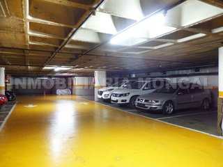 Garaje en venta en Sant Ildefons en Cornellà de Llobregat