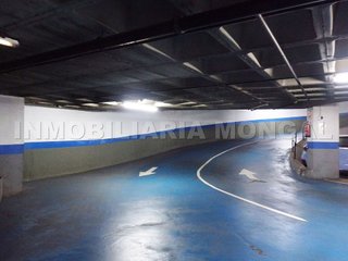 Garaje en venta en Sant Ildefons en Cornellà de Llobregat