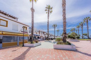 Local comercial en venta en Salobreña Costa en Salobreña