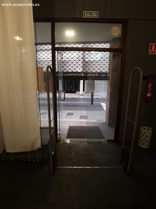 Local comercial en alquiler en Carballo