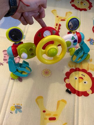 Juguete infantil musical con volante