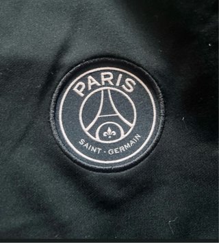 Felpa PSG Nike Nera con dettagli rosa
