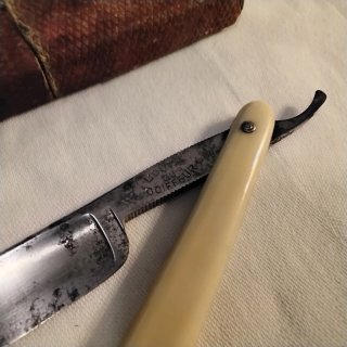 Antico Rasoio L'Outil du Coiffeur