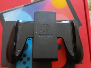 Consola Nintendo Switch OLED + 18 Juegos