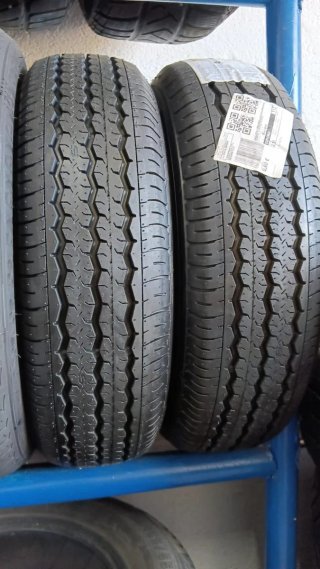 Neumático 225/50 R17