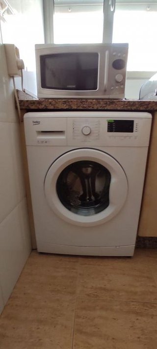 Piso en alquiler en Carranque - Haza Cuevas en Málaga