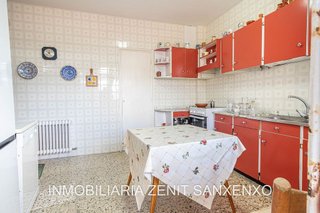 Piso en venta en Zona Fernández Ladreda en Pontevedra