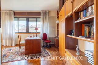 Piso en venta en Zona Fernández Ladreda en Pontevedra