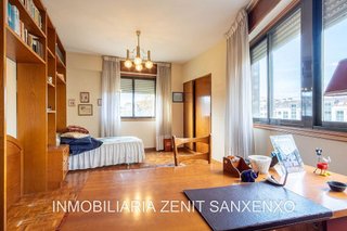 Piso en venta en Zona Fernández Ladreda en Pontevedra
