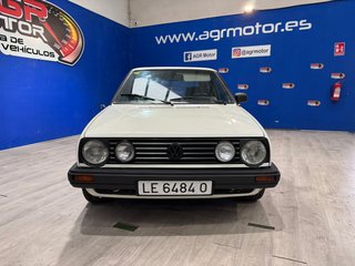 Volkswagen Golf 1.8 i GT