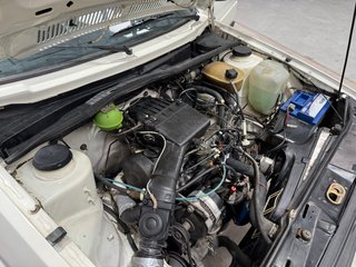 Volkswagen Golf 1.8 i GT