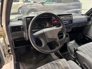 Volkswagen Golf 1.8 i GT