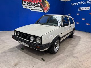 Volkswagen Golf 1.8 i GT
