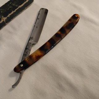 Rasoio antico da barba