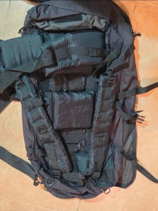 Mochila Inesca Mountain + Mochila Auxiliar Negra