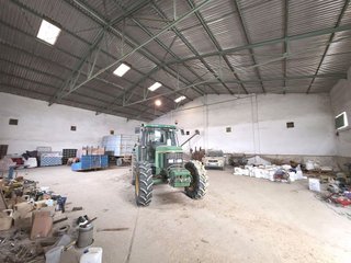 Nave industrial en venta en Carmona