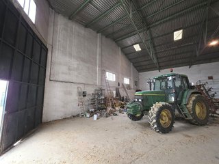 Nave industrial en venta en Carmona