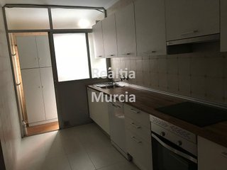Piso en alquiler en Centro en Murcia
