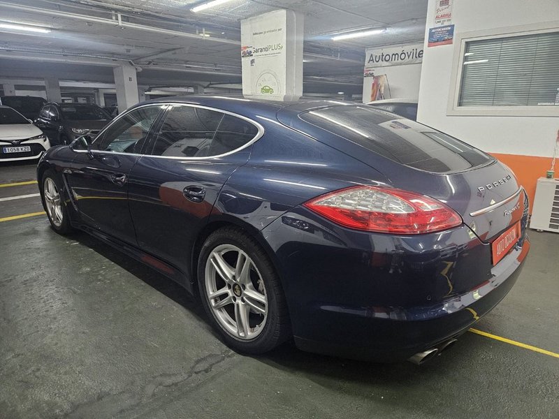 Porsche Panamera 4S 2011, foto 4