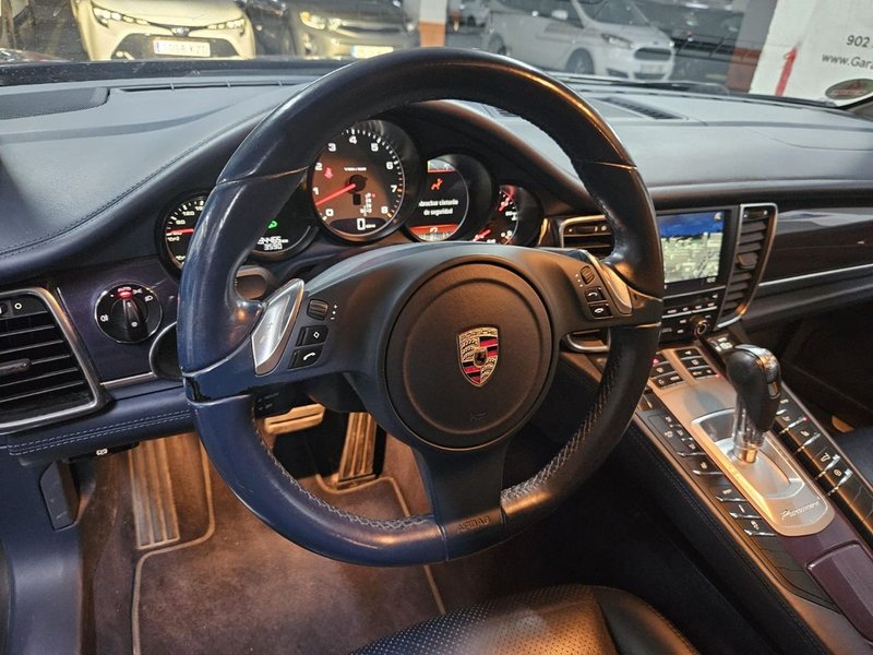 Porsche Panamera 4S 2011, foto 12