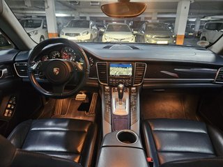 PORSCHE Panamera 4.8 4S