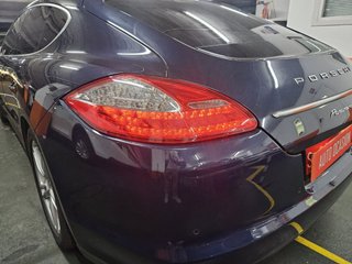 PORSCHE Panamera 4.8 4S
