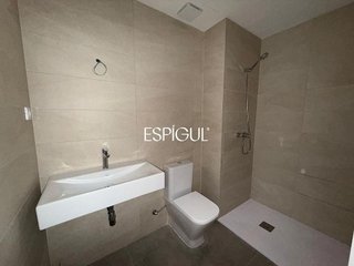 Ático en alquiler en Eixample Sud – Migdia en Girona