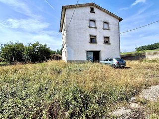 Edificio en venta en Noreña