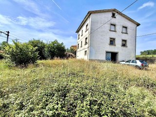 Edificio en venta en Noreña