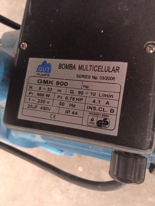 Grupo Bomba Agua y Depósito 1000 L  Azul