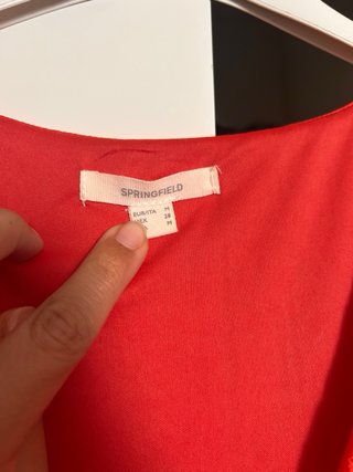 Vestido Springfield calado coral