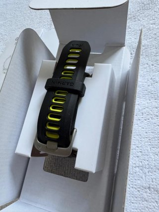 Garmin Forerunner 170 43mm Negro/Amarillo