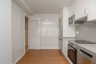 Piso en alquiler en Os Mallos - San Cristóbal en Coruña (A)