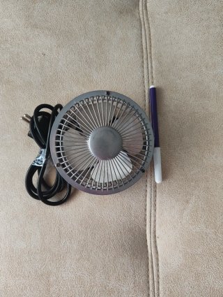 Ventilador pequeño Equation TX-401D Compacto