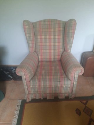 2 Sillones orejeros para tapizar