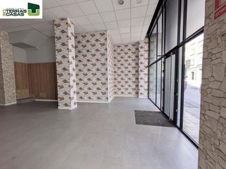 Local comercial en alquiler en La Seca - Los Salgueriños en Pontevedra