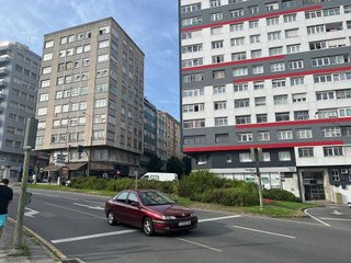 Local comercial en venta en Os Mallos - San Cristóbal en Coruña (A)