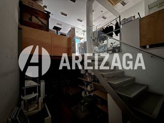 Local comercial en alquiler en Centro en San Sebastián-Donostia