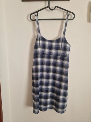 Vestido cuadros tirantes Hollister