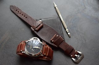 Correa de reloj cuero artesanal 18–26 mm