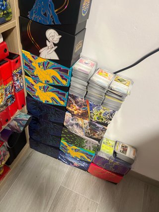 Cajas ETB Vacías Pokémon