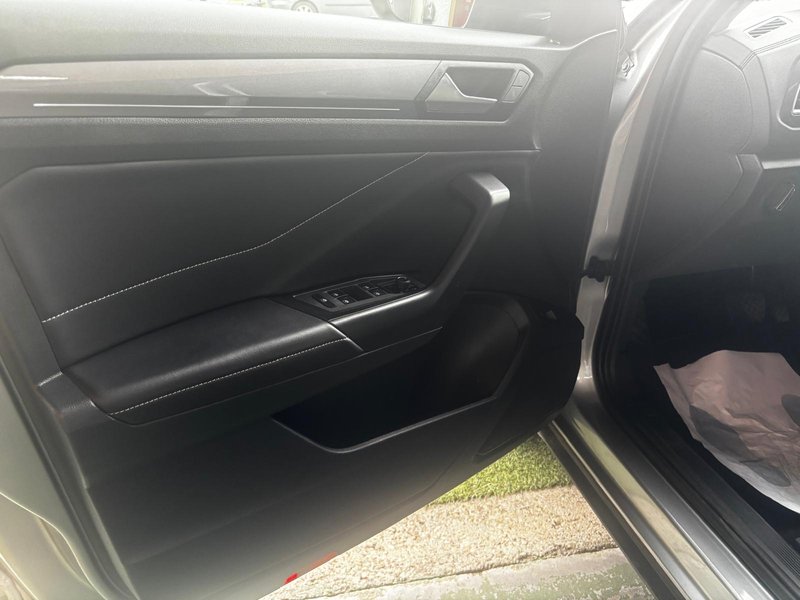 Volkswagen T-Roc 2022, foto 21