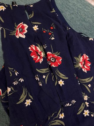 Mono corto flores azul y rojo T.38