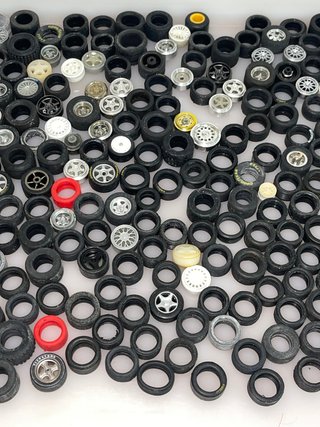 Scalextric LOTE 385 NEUMATICOS Llantas Ruedas scx
